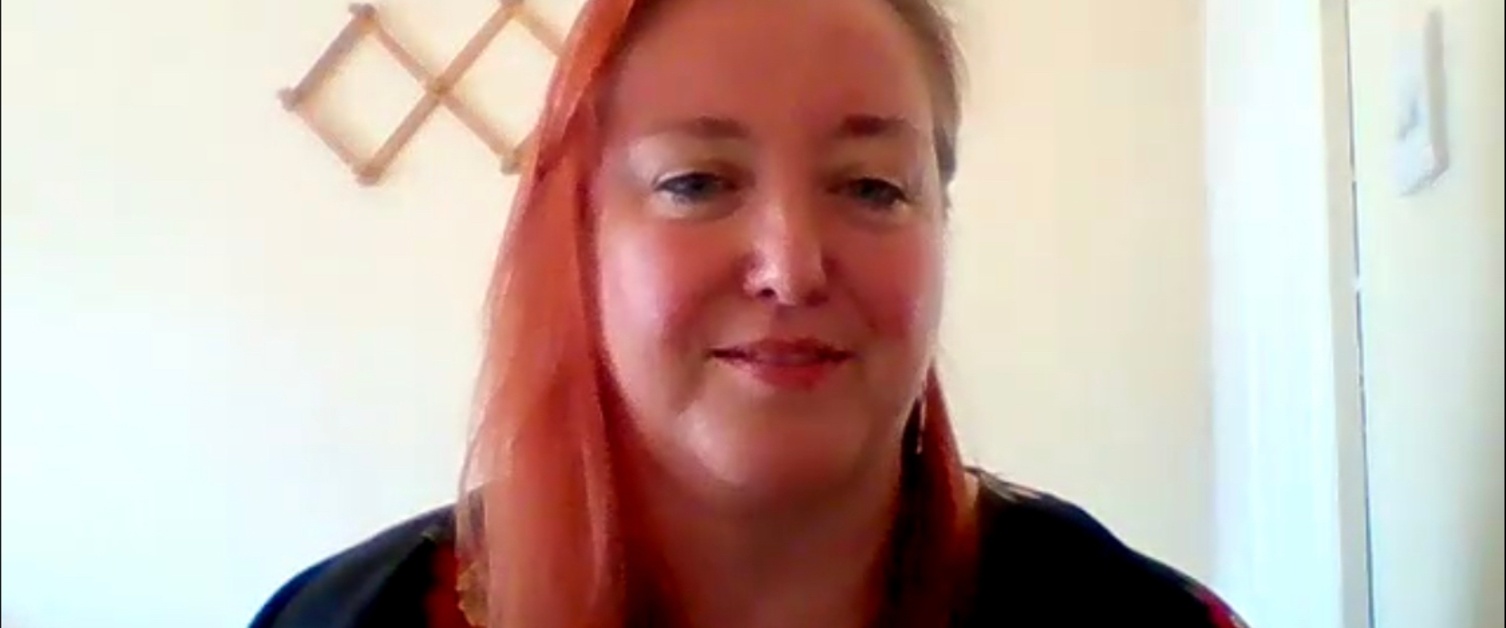 Bishop Brenden in conversation with N&oacute;ir&iacute;n Lynch